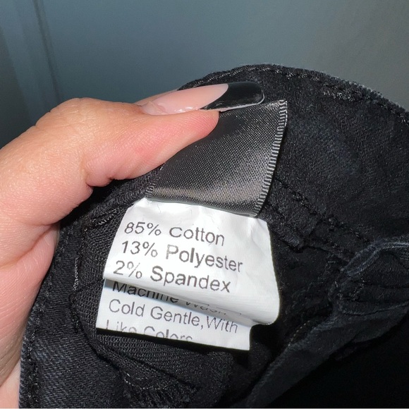 Shein Bootcut Black Jeans. Size XS (0-1) - Picture 9 of 9